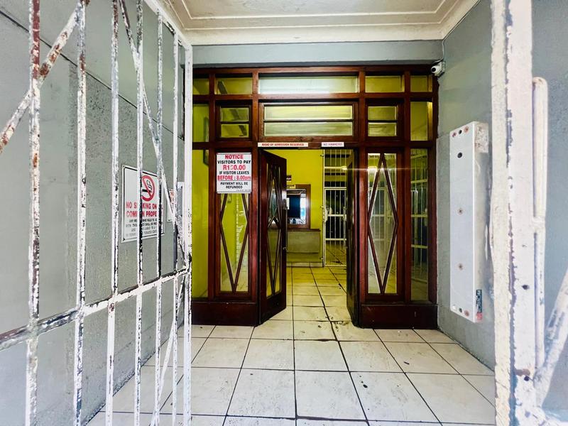 2 Bedroom Property for Sale in South Beach KwaZulu-Natal