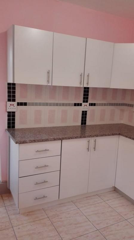 To Let 2 Bedroom Property for Rent in Havenside KwaZulu-Natal