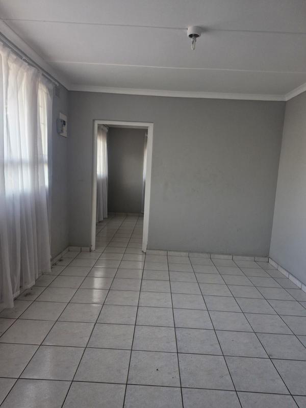 To Let 1 Bedroom Property for Rent in Kharwastan KwaZulu-Natal