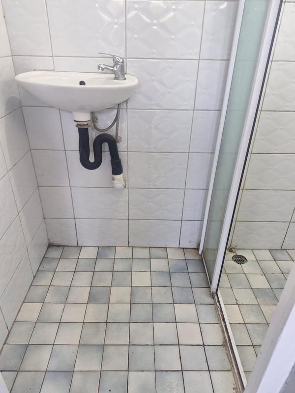 To Let 1 Bedroom Property for Rent in Kharwastan KwaZulu-Natal