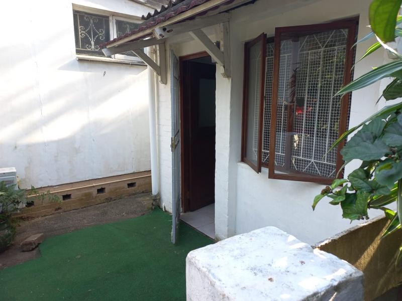 To Let 1 Bedroom Property for Rent in Musgrave KwaZulu-Natal