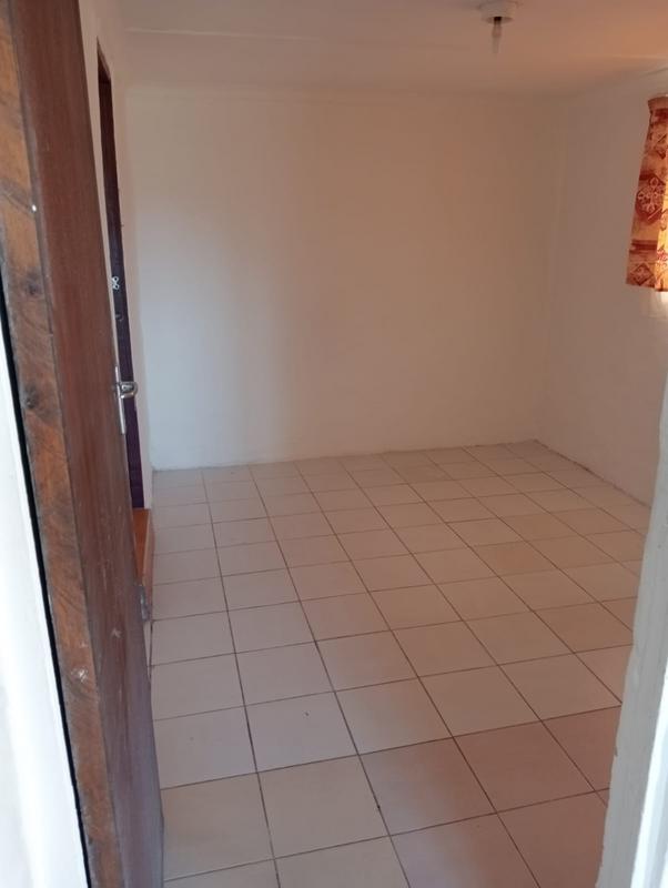 To Let 3 Bedroom Property for Rent in Park Rynie KwaZulu-Natal