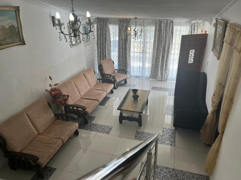 3 Bedroom Property for Sale in Lenham KwaZulu-Natal