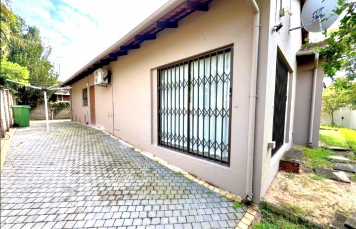 2 Bedroom Property for Sale in Meer En See KwaZulu-Natal