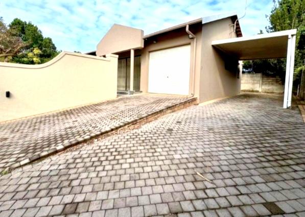 2 Bedroom Property for Sale in Meer En See KwaZulu-Natal
