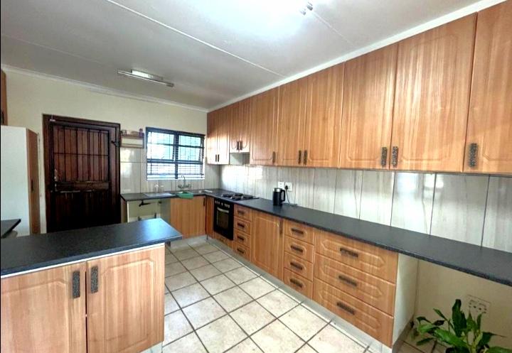 2 Bedroom Property for Sale in Meer En See KwaZulu-Natal