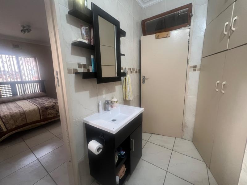 3 Bedroom Property for Sale in Reservoir Hills KwaZulu-Natal