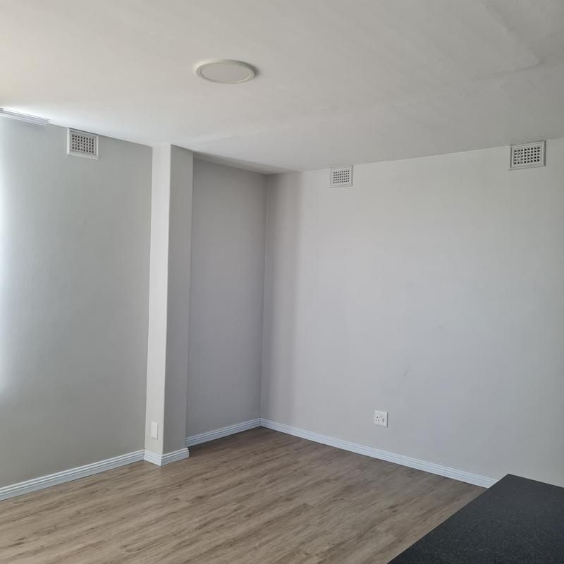 To Let 1 Bedroom Property for Rent in Malvern KwaZulu-Natal