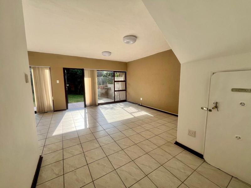 To Let 3 Bedroom Property for Rent in Margate KwaZulu-Natal