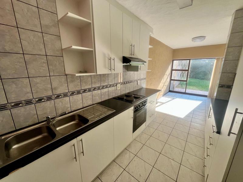 To Let 3 Bedroom Property for Rent in Margate KwaZulu-Natal
