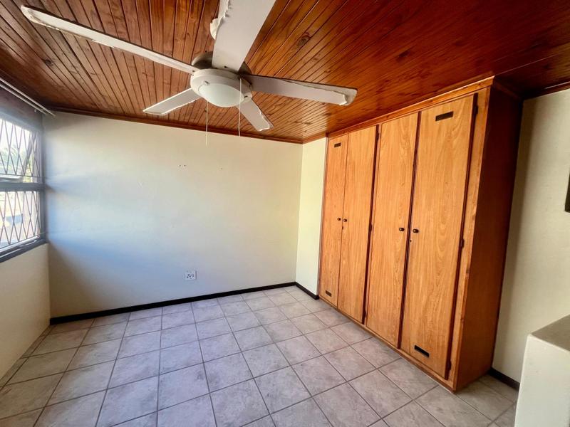 To Let 3 Bedroom Property for Rent in Margate KwaZulu-Natal