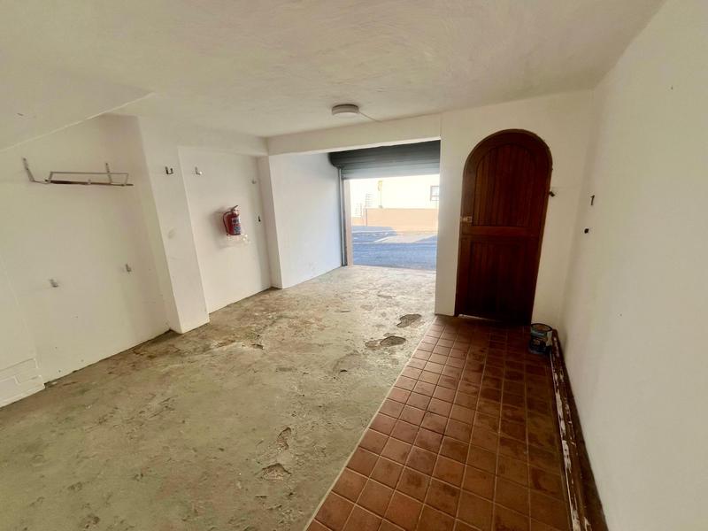 To Let 3 Bedroom Property for Rent in Margate KwaZulu-Natal