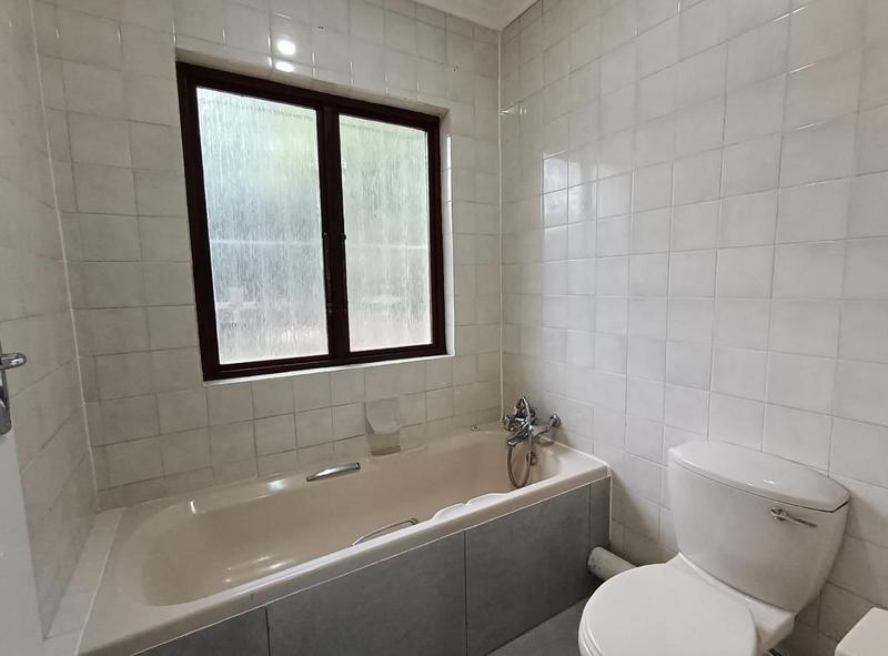 4 Bedroom Property for Sale in Marina Beach KwaZulu-Natal