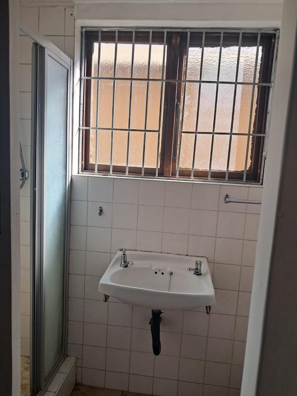 4 Bedroom Property for Sale in Sea Park KwaZulu-Natal