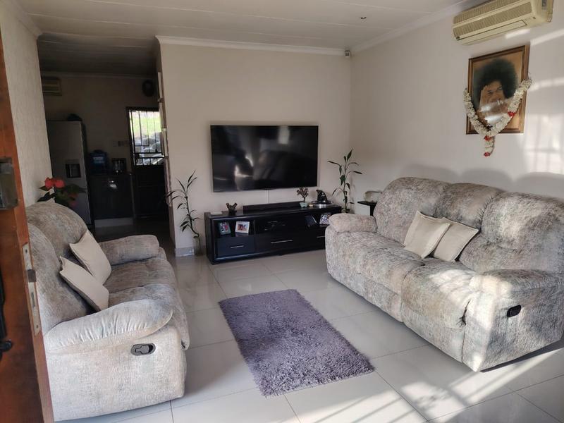 3 Bedroom Property for Sale in Queensburgh KwaZulu-Natal