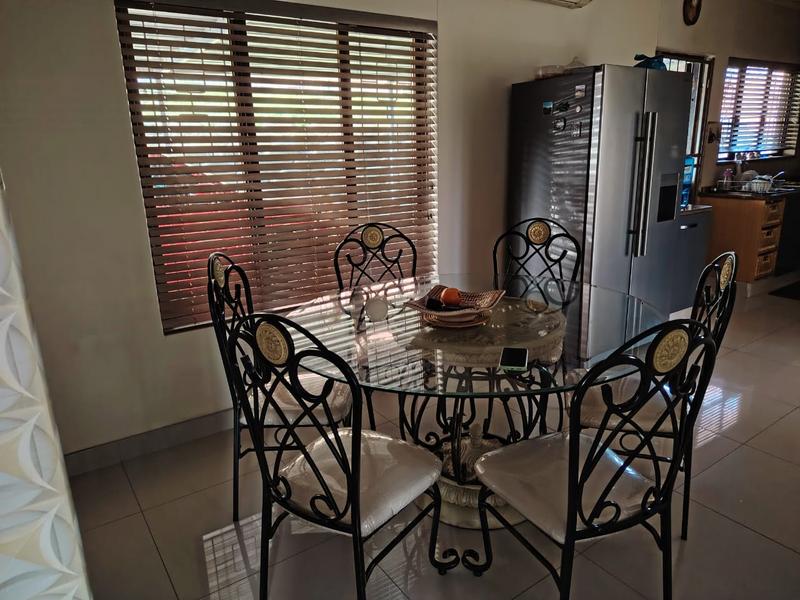 3 Bedroom Property for Sale in Queensburgh KwaZulu-Natal