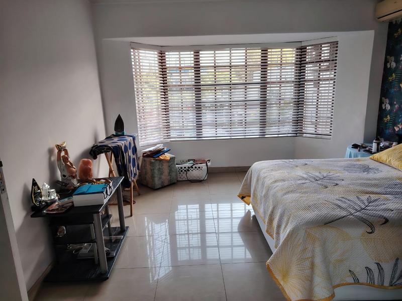 3 Bedroom Property for Sale in Queensburgh KwaZulu-Natal