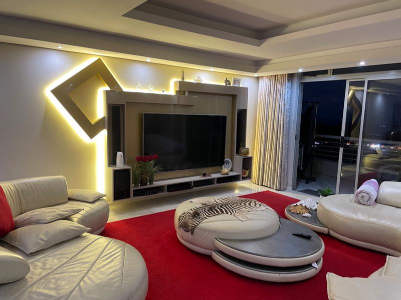 4 Bedroom Property for Sale in New Town Centre KwaZulu-Natal
