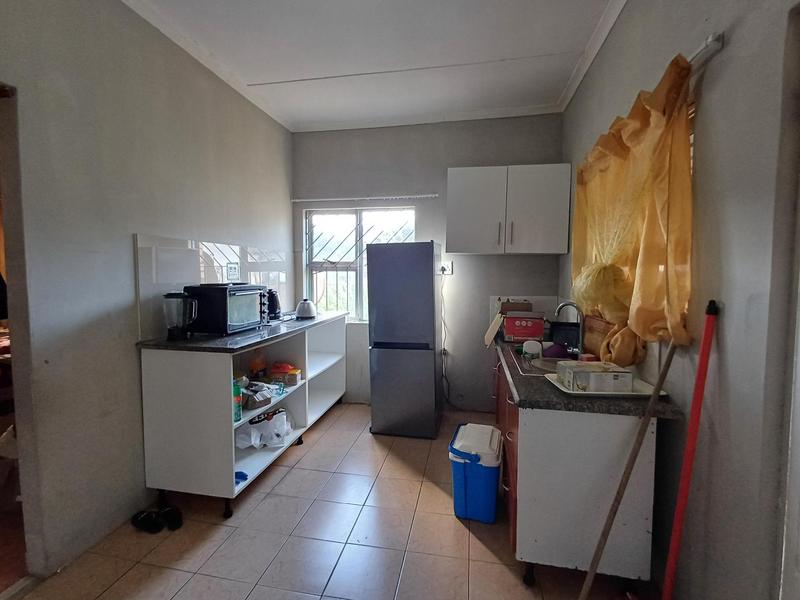 To Let 1 Bedroom Property for Rent in Kenville KwaZulu-Natal