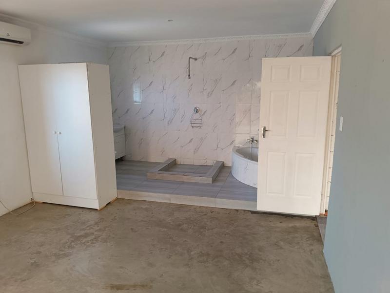 To Let 3 Bedroom Property for Rent in Bluff KwaZulu-Natal