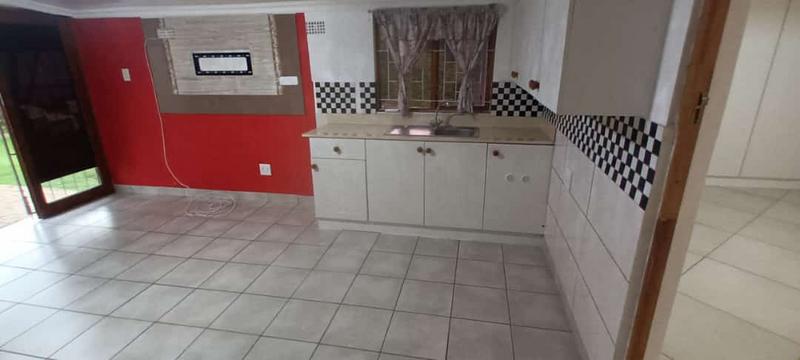To Let 2 Bedroom Property for Rent in Bluff KwaZulu-Natal