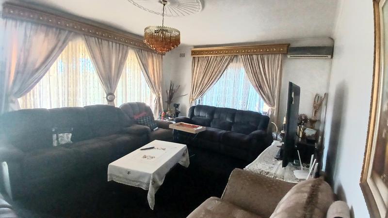 4 Bedroom Property for Sale in Shallcross KwaZulu-Natal