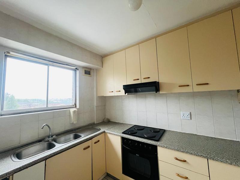 To Let 2 Bedroom Property for Rent in Athlone Park KwaZulu-Natal