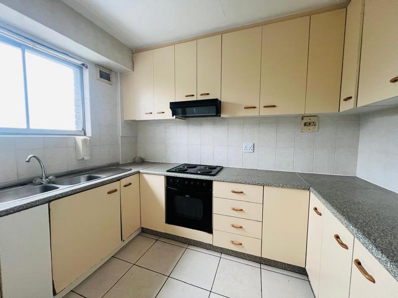To Let 2 Bedroom Property for Rent in Athlone Park KwaZulu-Natal