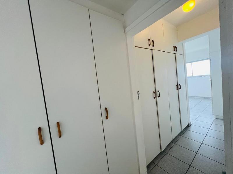 To Let 2 Bedroom Property for Rent in Athlone Park KwaZulu-Natal