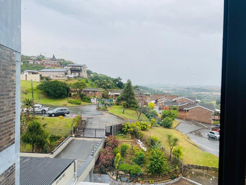 To Let 2 Bedroom Property for Rent in Athlone Park KwaZulu-Natal