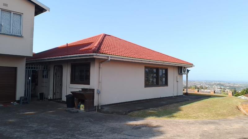 3 Bedroom Property for Sale in Dawncrest KwaZulu-Natal