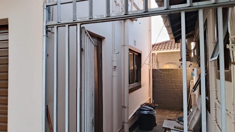 3 Bedroom Property for Sale in Dawncrest KwaZulu-Natal