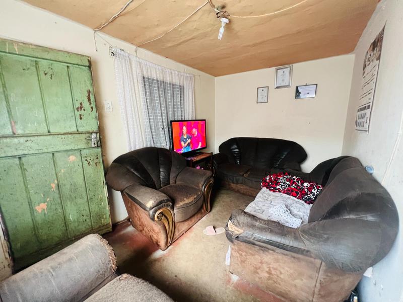 2 Bedroom Property for Sale in Kwandengezi KwaZulu-Natal