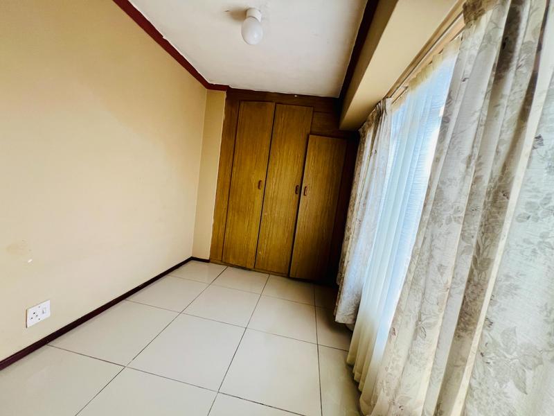 4 Bedroom Property for Sale in Kwandengezi KwaZulu-Natal