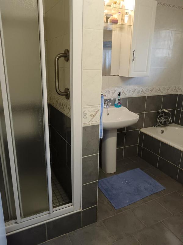 To Let 3 Bedroom Property for Rent in Glenwood KwaZulu-Natal