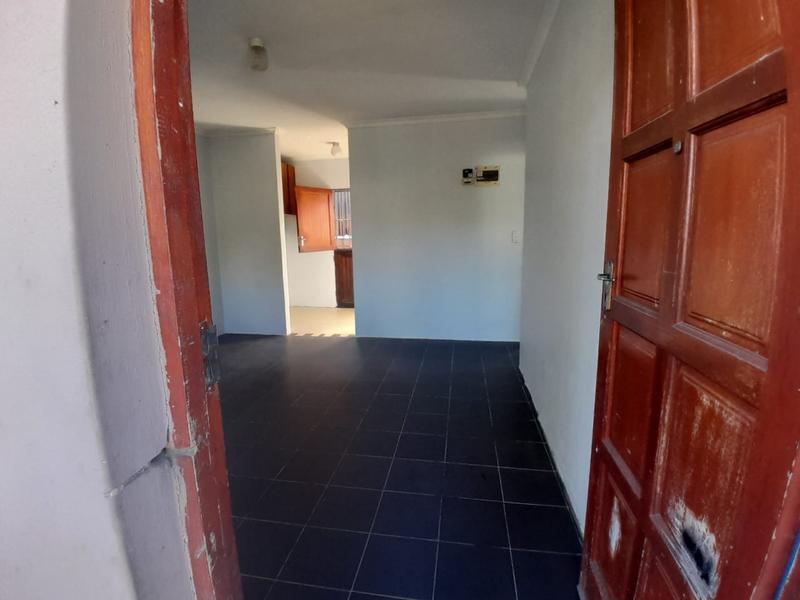 To Let 2 Bedroom Property for Rent in Westham KwaZulu-Natal