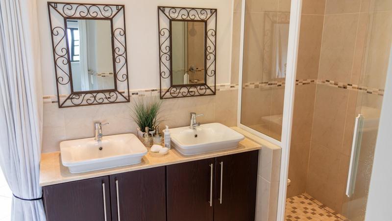 3 Bedroom Property for Sale in Izinga KwaZulu-Natal