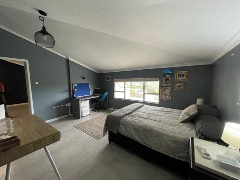 3 Bedroom Property for Sale in Sunningdale KwaZulu-Natal