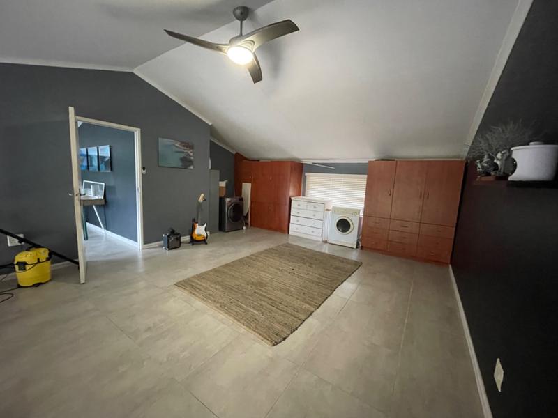 3 Bedroom Property for Sale in Sunningdale KwaZulu-Natal