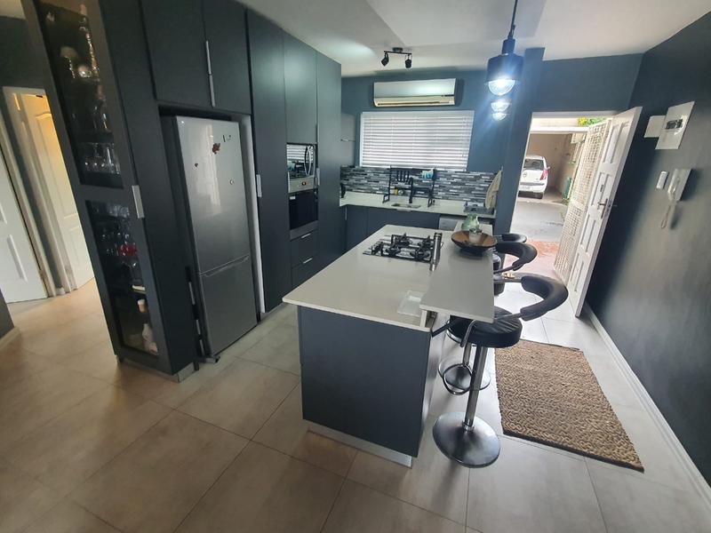 3 Bedroom Property for Sale in Sunningdale KwaZulu-Natal