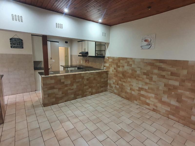 4 Bedroom Property for Sale in Herrwood Park KwaZulu-Natal