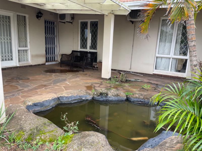 4 Bedroom Property for Sale in Herrwood Park KwaZulu-Natal