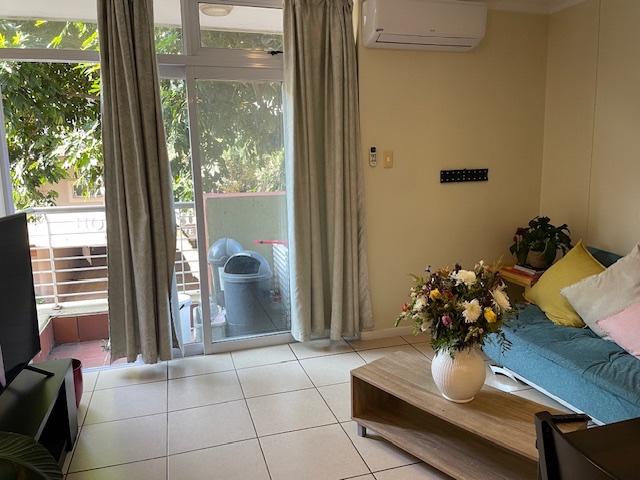 1 Bedroom Property for Sale in New Town Centre KwaZulu-Natal