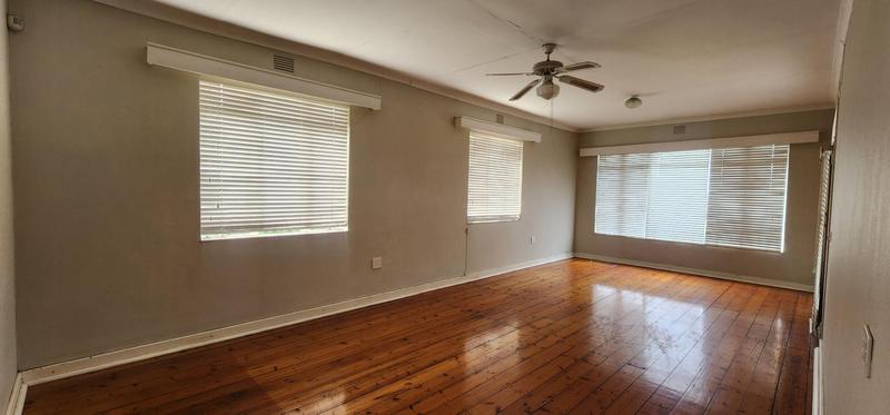 To Let 3 Bedroom Property for Rent in Scottburgh KwaZulu-Natal