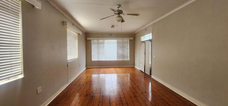 To Let 3 Bedroom Property for Rent in Scottburgh KwaZulu-Natal
