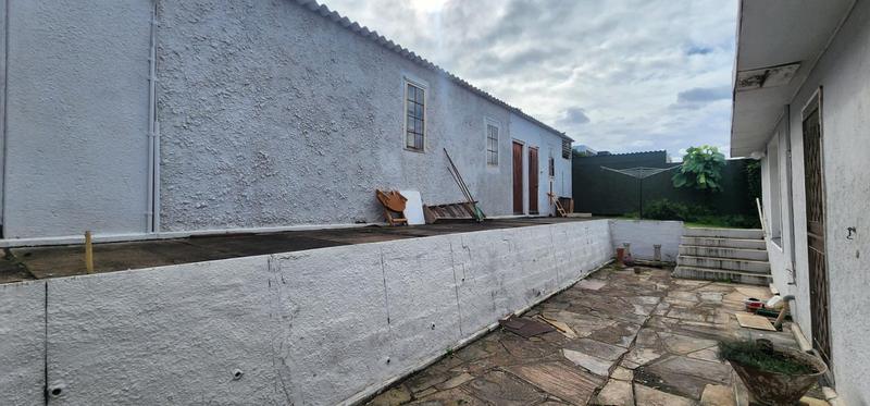 To Let 3 Bedroom Property for Rent in Scottburgh KwaZulu-Natal