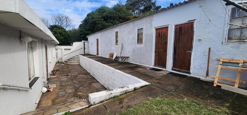 To Let 3 Bedroom Property for Rent in Scottburgh KwaZulu-Natal