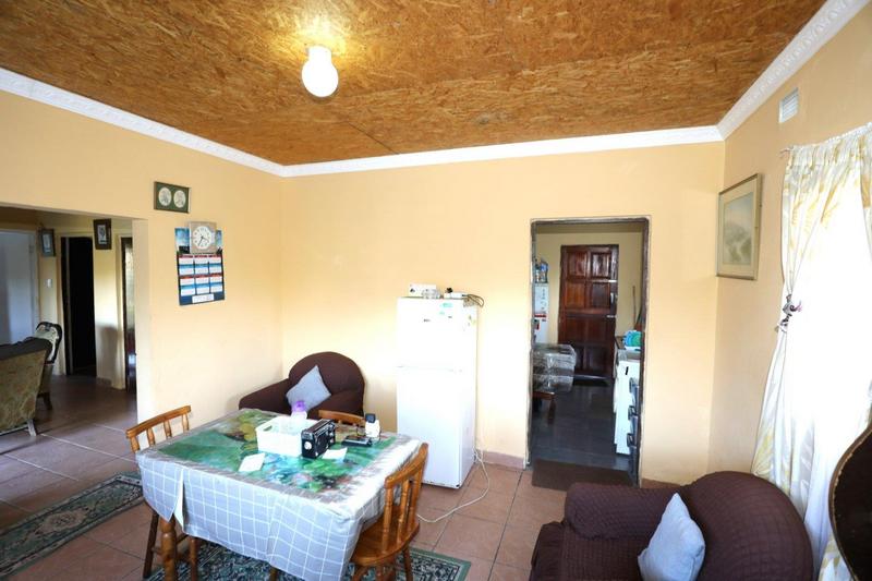 2 Bedroom Property for Sale in Clermont KwaZulu-Natal