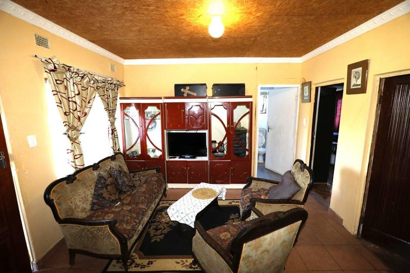 2 Bedroom Property for Sale in Clermont KwaZulu-Natal