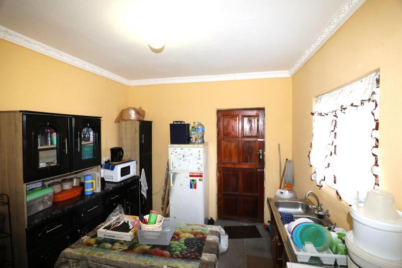2 Bedroom Property for Sale in Clermont KwaZulu-Natal